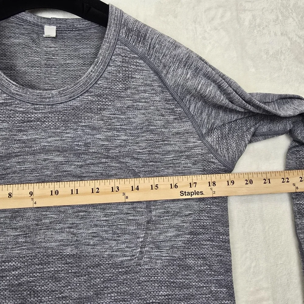 Lululemon Swiftly Tech‎ Shirt Women's Size 12 Gray Run Long Sleeve Stretch Yoga